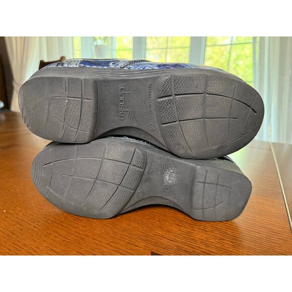 Dansko LT Professional Clogs Blue Paisley Patent Leather – Women’s EU 39/8.5 US - Picture 10 of 10